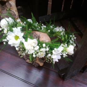 fwthumb40 bridesmaids circlet 45.00.jpg